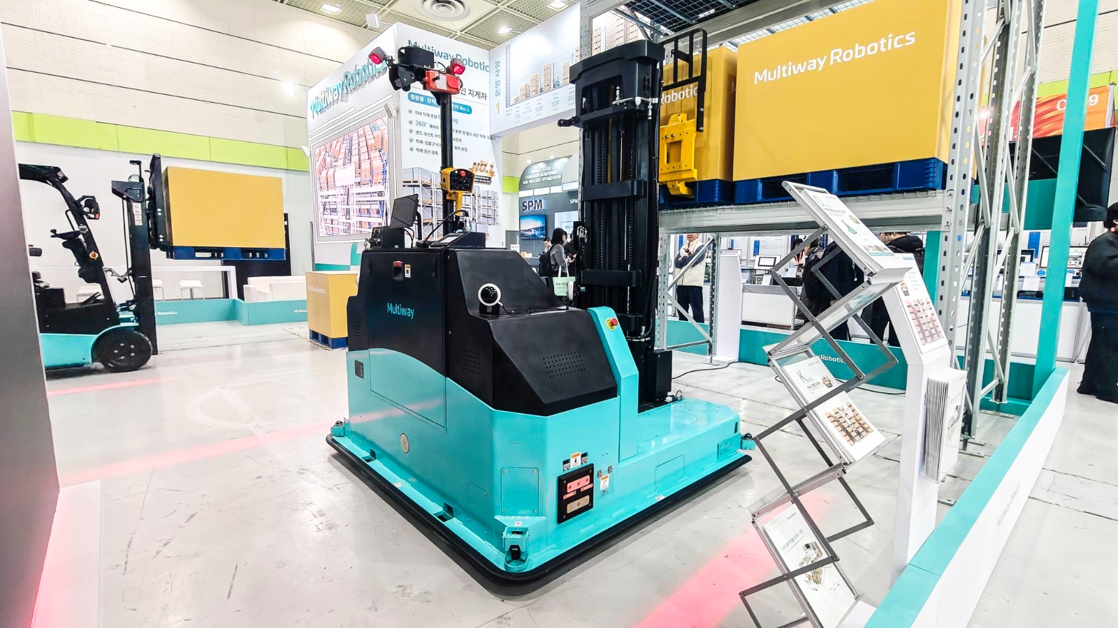 3 劢微2026展会MW-O20无人叉车.jpg undefined